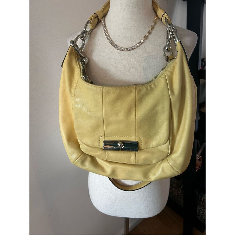 Coach yellow hobo shoulder bag leather